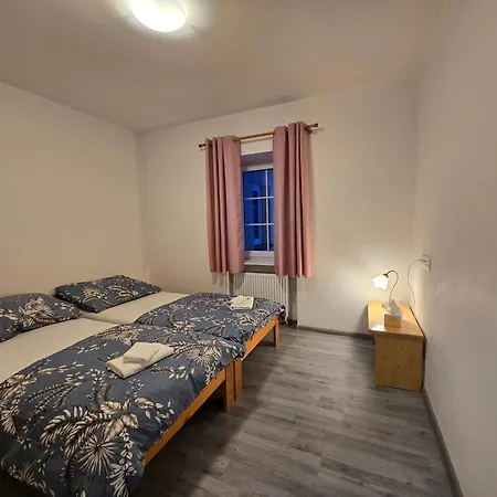 Apartment Almond